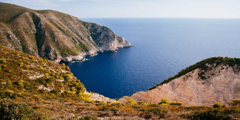 当爱成长：婚姻修复中的情感咨询如何重塑亲密关系