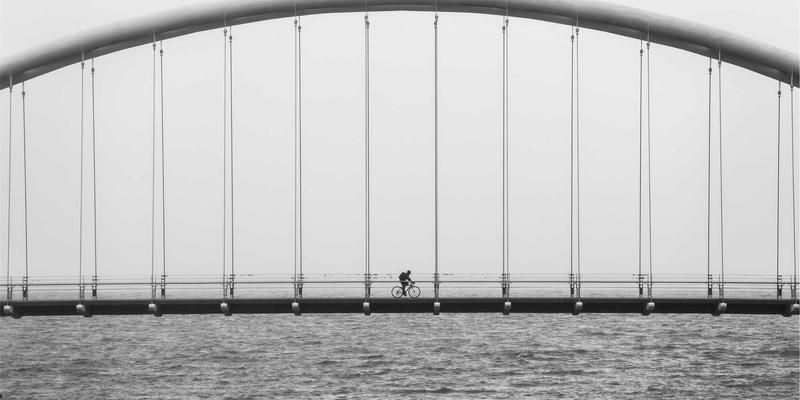 当疾病来袭：情感咨询如何助力婚姻修复与伴侣关系重建